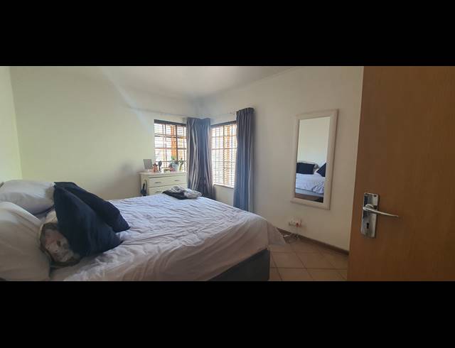2 BEDROOM FLAT TO LET IN HEIDELBERG CENTRAL